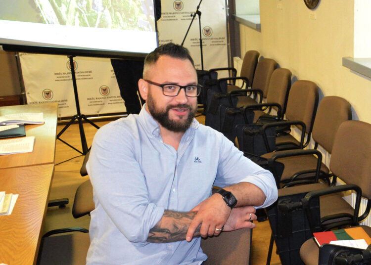 Gydytojas pylos gavo nuo buvusios draugės motinos