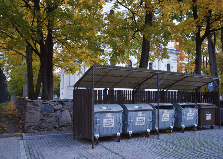 Ar konteinerių aikštelė virs amžiaus projektu?