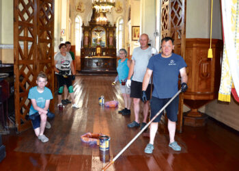 Kad šviesiau būtų šventovėje ir sielose