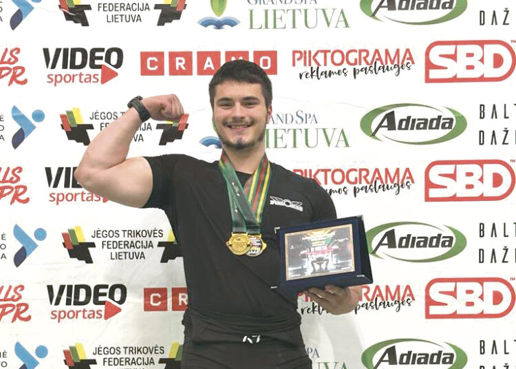 Biržų sunkiaatlečiai iškovojo medalius