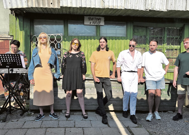 Opera gali būti ir ant turgaus prekystalio