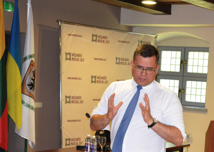 Krašto apsaugos ministro vizitas Biržuose – informatyvus ir konstruktyvus