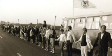 Baltijos kelias: nuo Gedimino bokšto Vilniuje, pro Nepriklausomybės paminklą Rygoje – iki Hermano bokšto Taline