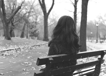 Pasitikėjo sukčiaujančiu draugu – liko dar ir apvogta