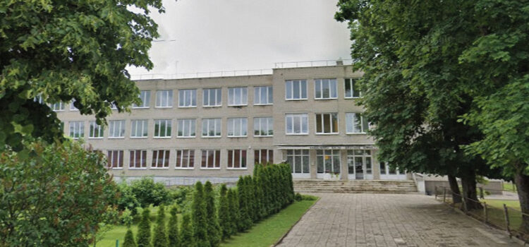 Vabalninko gimnazijoje nebeliks vienuoliktos klasės