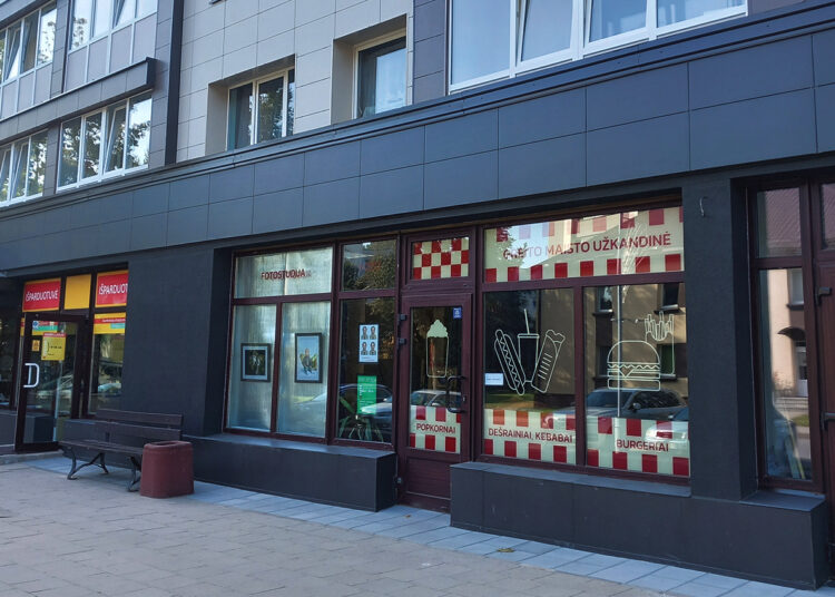 Atidaroma nauja greitojo maisto užkandinė