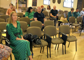 Ragino suteikti teisę gyventi kaip visiems