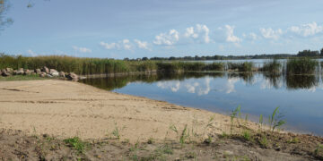 Jau galima išbandyti būsimą maudyklą