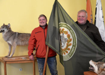 Už trofėjų – gyvūnų ir žmonių gyvenimo istorijos