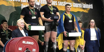 Biržų atletai dominavo jėgos trikovės varžybose