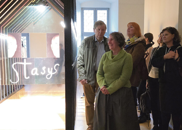 Stasio Eidrigevičiaus iliustracijų paroda Biržuose. Muziejus – muziejuje