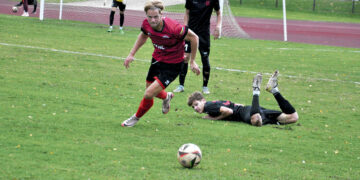 Futbolo aistrų sūkuryje išplėštos lygiosios