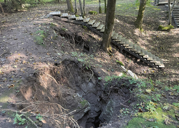 Smegduobė didėja, neatrodo saugi turistams