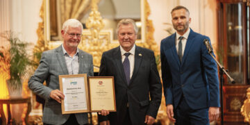 Biržų rajono ūkininkai pelnė garbingą apdovanojimą