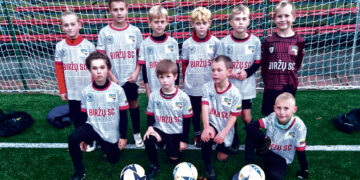 Gerai žaidžiantys jaunieji futbolininkai nelieka nepastebėti