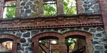 Parduotas Skrebiškio dvaras