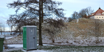 Vėl sprogdintas tualetas