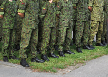 Kariuomenei netinka 40 procentų jaunuolių