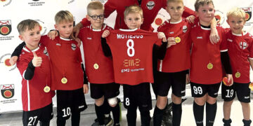 Mažieji futbolininkai patirties sėmėsi turnyre