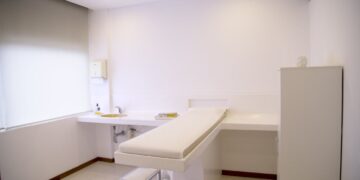 Pagrindiniai skirtumai tarp medicinos paslaugų viešajame ir privačiame sektoriuose