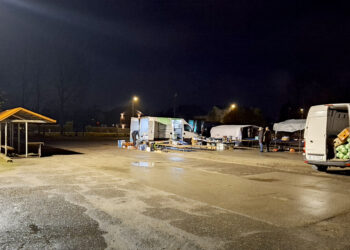 Nuomininkas neprivalės įrengti vietų turgaus prekybai