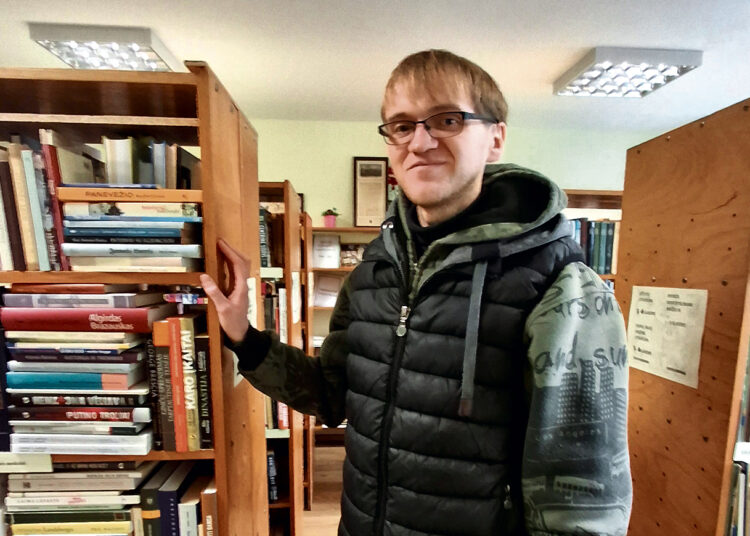 Pasirinko darbą kaimo bibliotekoje