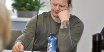 Kontrolės komiteto pirmininkas laikinai stabdo savo įgaliojimus