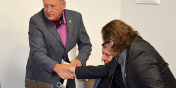 Socialdemokrato gydytojo ir „atgimiečio“ verslininko mintys apie garbę