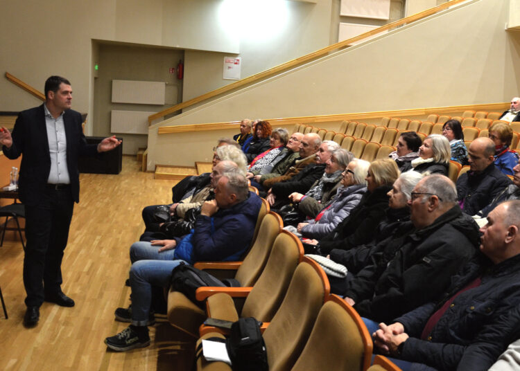 Antradienį Biržuose švystelėjo „Nemuno aušra“