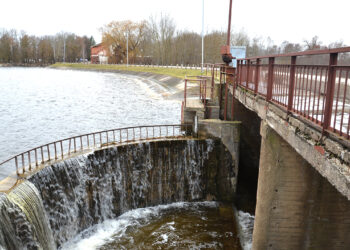 Astravo užtvanka – kaip partinis išbandymas