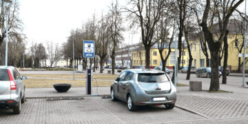 Elektromobilio įkrovimas – Biržų savivaldybės sąskaita