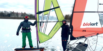 Ant Širvėnos ledo pasirodė ledrogės