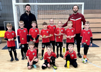 Vaikai kovėsi futbolo varžybose