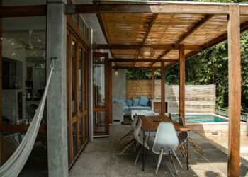 Stoginės ir terasos – kuo jos skiriasi ir kodėl svarbu pasirinkti tinkamą sprendimą?