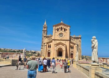 Piligriminė kelionė į Maltą: sukrečiantys stebuklai ir tikėjimo liudijimai