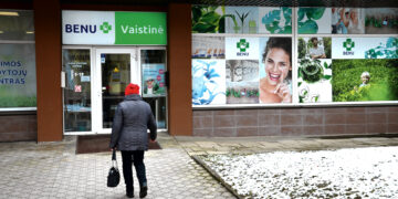 Ar Biržuose dirbs bent viena vaistinė sekmadienį?