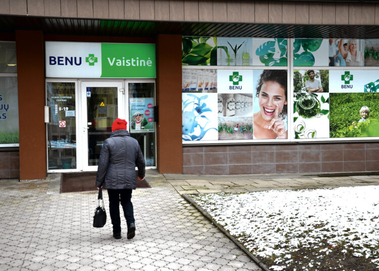 Ar Biržuose dirbs bent viena vaistinė sekmadienį?