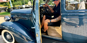 Atsisakė įsigyti „Tesla“ markės automobilį