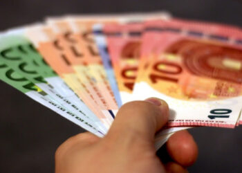 Parama investicijoms į tvarią gamybą  ir žemės ūkio produkcijos perdirbimą