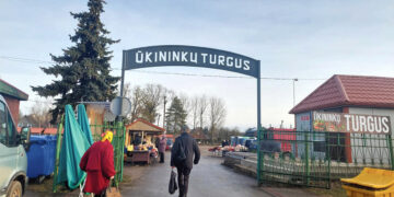 Ūkininkų turgus vėl veikia