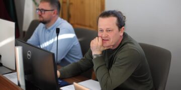 Pirmininkas ir įstatymai