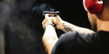 Kur galima išmokti šaudyti?