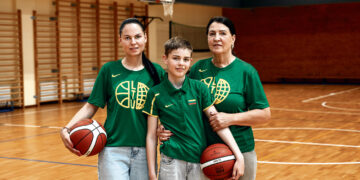 Į kamuolį susipynė meilės šeimai ir sportui jausmai