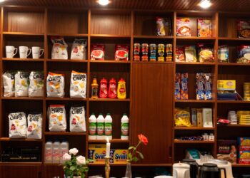 Atsargos juodai dienai: kaip sutaupyti perkant būtiniausius produktus?