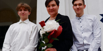 Sudie tarė be graudulio