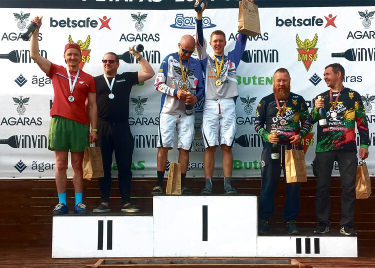 Biržuose įvyko pirmosios sezono motokroso varžybos