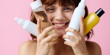 Riebios odos rutina: prausikliai, tonikai ir kremai, kurie tikrai veikia