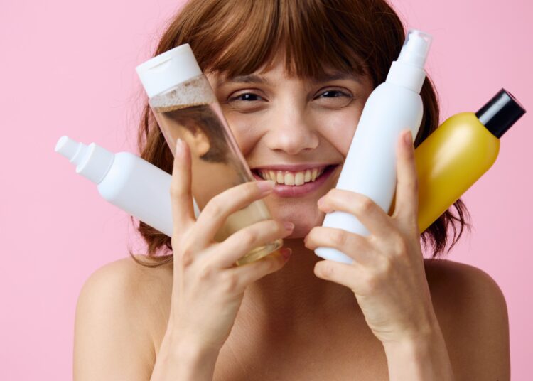 Riebios odos rutina: prausikliai, tonikai ir kremai, kurie tikrai veikia