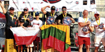 Ugniagesiai toliau skina medalius varžybose