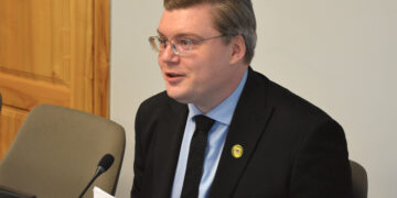 Sporto tarybos sandara: demokratija ir autokratija